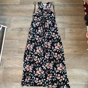 Floral maternity maxi dress